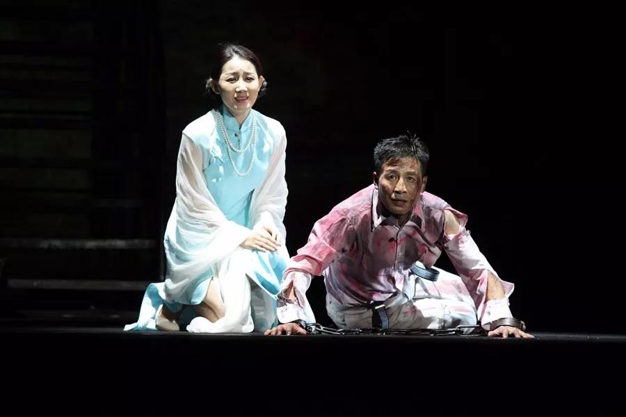 傳承紅色基因 弘揚(yáng)英烈精神 話劇《雨花臺》在中央黨校演出